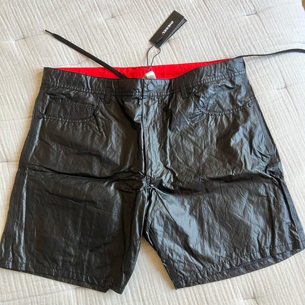 Diesel Waykeeki-F Board Shorts Men' Size 36 Metallic Swim Trunks Wet Look Coated